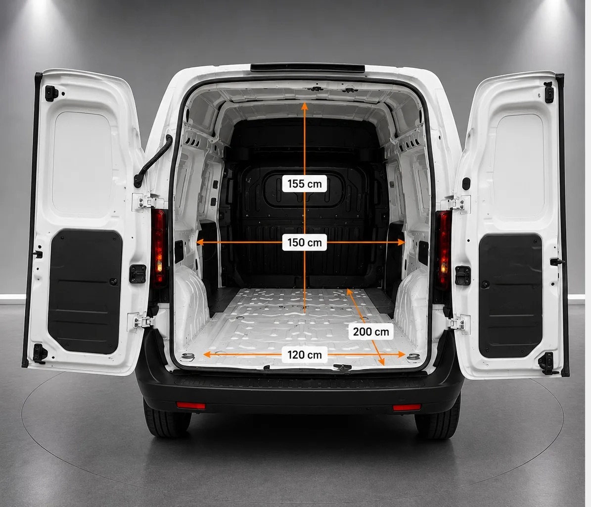 GC Logistics Doblo Maxi XL iç yük alanı ölçüleri: 155 cm yükseklik, 150 cm iç genişlik, 120 cm taban genişlik, 200 cm derinlik